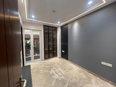 Bedroom Image of 750 Sq.ft 2 BHK Builder Floor for sale in Janakpuri New Delhi for Rs. 14500000