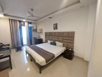 Bedroom Image of Urbanroomz  in DLF Phase 2, Gurgaon