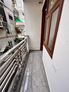Balcony Image of 600 Sq.ft 2 BHK Builder Floor for sale in Govindpuri New Delhi for Rs. 4500000