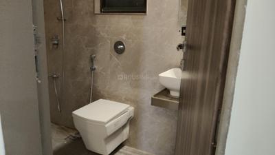 Image of 1050 Sq.ft 2 BHK Apartment / Flat for rent in Oxy Beaumonde, Viman Nagar, Pune for Rs. 72000