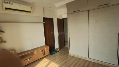 Bedroom Image of 1500 Sq.ft 2.5 BHK Apartment / Flat for sale in Godrej Oasis, Sector 88A Gurgaon for Rs. 18600000