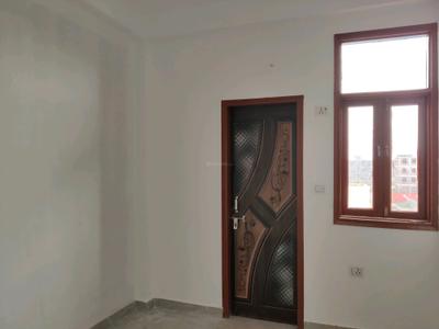 Bedroom Image of 750 Sq.ft 2 BHK Builder Floor for sale in DLF Ankur Vihar Ghaziabad for Rs. 2275098