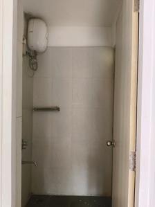 Common Bathroom Image of 580 Sq.ft 1 BHK Apartment / Flat for rent in Volga Casa Rio, Palava Phase 1 Thane for Rs. 12000
