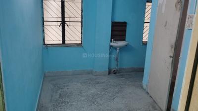 Living Room Image of 850 Sq.ft 2 BHK Builder Floor for sale in Tolly Regency, Regent Park Kolkata for Rs. 3500000