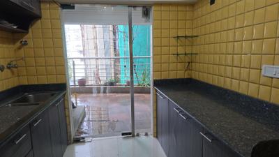 Kitchen Image of 3300 Sq.ft 4 BHK Apartment / Flat for sale in RNA Auroville, Santacruz West Mumbai for Rs. 105000000