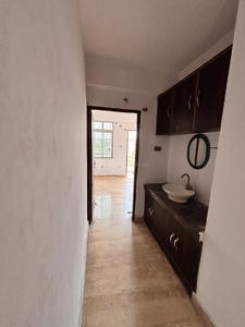 Image of 1300 Sq.ft 3 BHK Apartment / Flat for rent in Mundeshwari Multicon Shri Om Apartment, Rukanpura, Patna for Rs. 22000