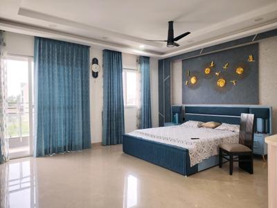 Bedroom Image of 4500 Sq.ft 5 BHK Builder Floor for rent in Vasant Kunj New Delhi for Rs. 210000
