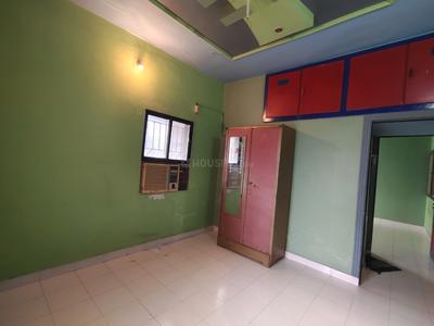 Bedroom Image of 735 Sq.ft 2 BHK Apartment / Flat for sale in Khokhra Ahmedabad for Rs. 3900000