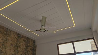 Bedroom Image of 900 Sq.ft 3 BHK Apartment / Flat for sale in DLF Ankur Vihar Ghaziabad for Rs. 3300000