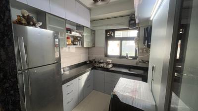 Kitchen Image of 660 Sq.ft 2 BHK Apartment / Flat for sale in Matunga East Mumbai for Rs. 23500000