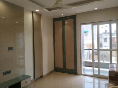 Bedroom Image of 1808 Sq.ft 4 BHK Builder Floor for sale in Shahdara New Delhi for Rs. 22000000