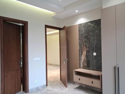 Bedroom Image of 1350 Sq.ft 3 BHK Builder Floor for sale in Paschim Vihar New Delhi for Rs. 28500000