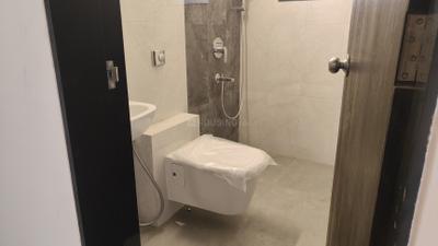 Image of 750 Sq.ft 2 BHK Apartment / Flat for rent in The Baya Central, Lower Parel, Mumbai for Rs. 110000
