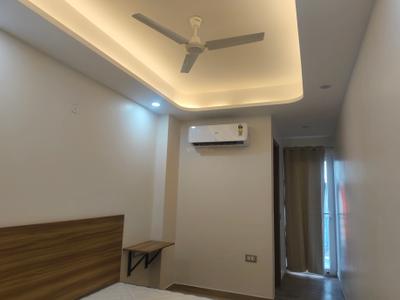 Bedroom Image of 800 Sq.ft 1 BHK Builder Floor for rent in Sector 14 Gurgaon for Rs. 35000