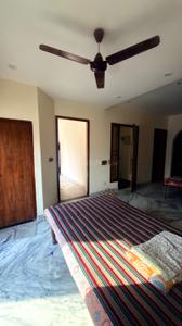 Living Room Image of 1500 Sq.ft 2 BHK Builder Floor for rent in Jhalwa Allahabad for Rs. 15000