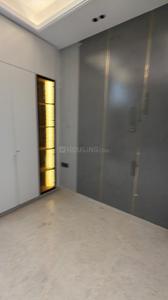 Bedroom Image of 1260 Sq.ft 3 BHK Builder Floor for sale in Rajouri Garden New Delhi for Rs. 26000000