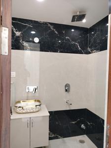 Bedroom One Image of 2200 Sq.ft 4 BHK Apartment / Flat for sale in Prabhavi Apartments, Sector 10 Dwarka New Delhi for Rs. 36800000