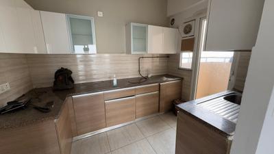 Kitchen Image of 1350 Sq.ft 3 BHK Apartment / Flat for rent in ABA Cleo County, Sector 121 Noida for Rs. 50000