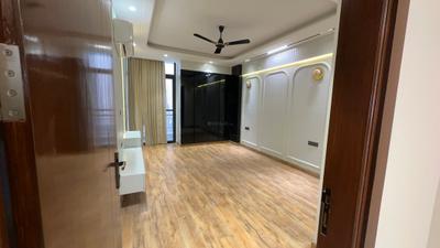 Bedroom Image of 3250 Sq.ft 4.5 BHK Builder Floor for sale in Ansal Esencia Sector 67, Sector 67 Gurgaon for Rs. 27000000