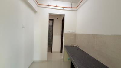 Kitchen Image of 650 Sq.ft 1 BHK Apartment / Flat for rent in Marathon Nexzone Daffodil 1, Panvel Navi Mumbai for Rs. 17000