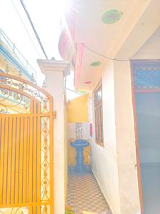 Bedroom Image of 1200 Sq.ft 4 BHK Builder Floor for rent in Naini Allahabad for Rs. 7500