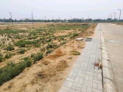 Image of 1215 Sq.ft Residential Plot / Land for sale in Golden Gate Residency, Farukh Nagar, Gurgaon for Rs. 8910000