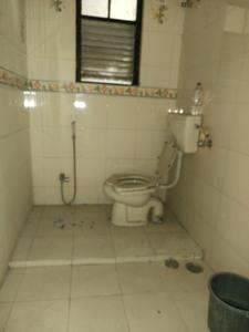 Common Bathroom Image of 1700 Sq.ft 3.5 BHK Apartment / Flat for sale in Magarpatta Grevillea, Magarpatta City Pune for Rs. 25100000
