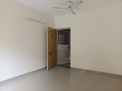 Living Room Image of 1000 Sq.ft 2 BHK Apartment / Flat for rent in Magarpatta Iris, Magarpatta City Pune for Rs. 35000