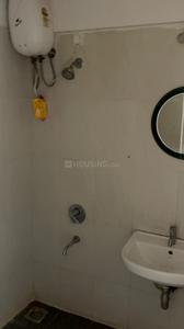 Bathroom Image of 909 Sq.ft 2 BHK Apartment / Flat for rent in Lodha Casa Rio, Palava Phase 1 Thane for Rs. 17500