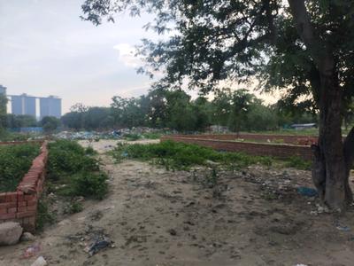Image of 200 Sq.ft Residential Plot / Land for sale in Sector 138, Noida for Rs. 10000000