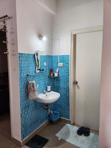 Bathroom Image of 1155 Sq.ft 3 BHK Apartment / Flat for sale in Aparna Kanopy Tulip, Gundlapochampalli Hyderabad for Rs. 6700000