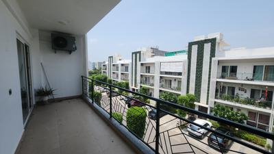 Balcony Image of 1230 Sq.ft 2.5 BHK Builder Floor for sale in Central Park Flower Valley, Sector 33 Sohna for Rs. 14500000
