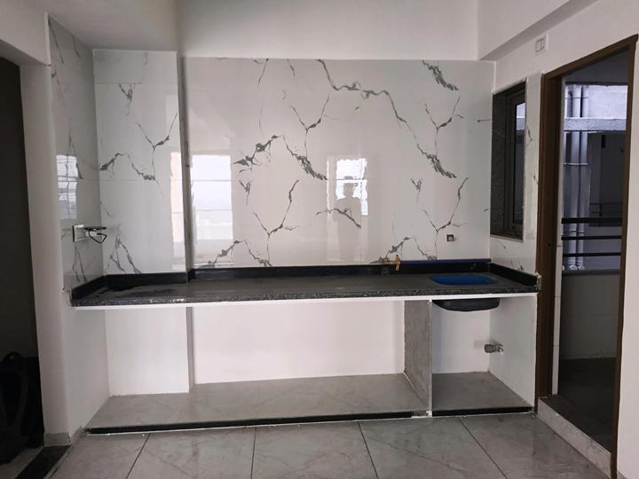 Pramukh Tiara Main Image 1