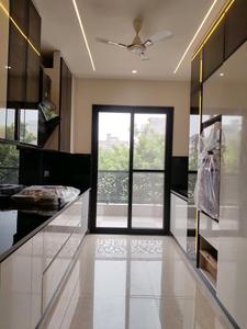 Kitchen Image of 2250 Sq.ft 3 BHK Builder Floor for sale in Ansal Esencia Sector 67, Sector 67 Gurgaon for Rs. 25000000