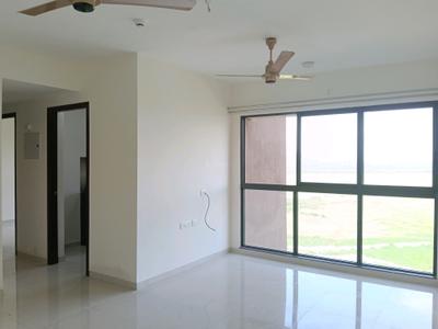 Living Room Image of 1000 Sq.ft 2.5 BHK Apartment / Flat for rent in Lodha Splendora, Kasarvadavali Thane for Rs. 30000