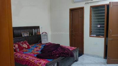 Bedroom Image of 1350 Sq.ft 3 BHK Builder Floor for rent in Kharar Mohali for Rs. 18000