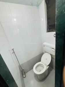 Bathroom Image of 650 Sq.ft 1 BHK Apartment / Flat for rent in Agarwal Sanskruti Darshan, Kasarwadi Pune for Rs. 20000