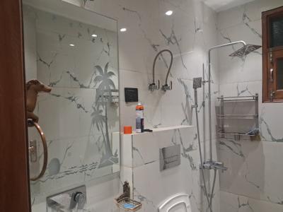 Image of 1400 Sq.ft 3 BHK Builder Floor for sale in Indirapuram, Ghaziabad for Rs. 14000000