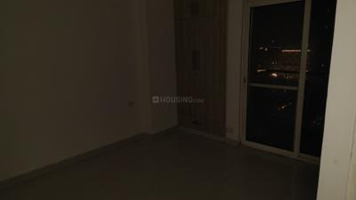 Bedroom Image of 1499 Sq.ft 3 BHK Apartment / Flat for rent in Maxblis White House, Sector 75 Noida for Rs. 40000