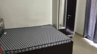 Bedroom Image of 650 Sq.ft 1 BHK Apartment / Flat for rent in Signature Vrajdham, Ujala Circle Ahmedabad for Rs. 18000
