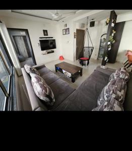 2 BHK Flat