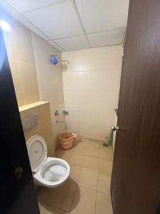 Bathroom Image of 697 Sq.ft 2 BHK Apartment / Flat for rent in Shapoorji Pallonji Joyville Hinjawadi, Hinjawadi Pune for Rs. 26000