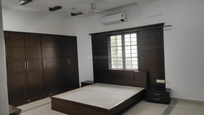 Bedroom Image of 4000 Sq.ft 4 BHK Villa for rent in Vasudeva Lalitha Bloomfield, Khaja Guda Hyderabad for Rs. 100000