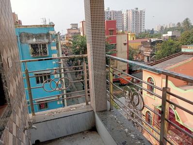 Balcony Image of 1050 Sq.ft 2 BHK Builder Floor for sale in Belghoria Kolkata for Rs. 4700000