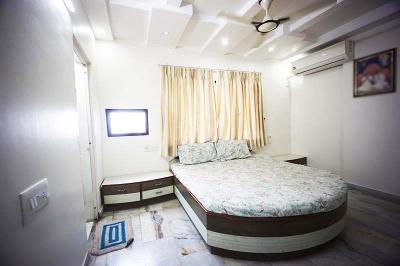 Bedroom Image of 972 Sq.ft 2 BHK Apartment / Flat for sale in Satellite Ahmedabad for Rs. 6000000