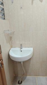 Bathroom Image of 750 Sq.ft 2 BHK Builder Floor for rent in Varthur Bengaluru for Rs. 17500