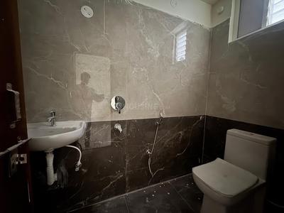 Bathroom Image of 1260 Sq.ft 2 BHK Apartment / Flat for sale in Manikonda Hyderabad for Rs. 8064000