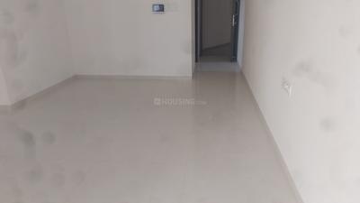 Living Room Image of 1000 Sq.ft 2 BHK Apartment / Flat for rent in Runwal Sanctuary, Mulund West Mumbai for Rs. 60000