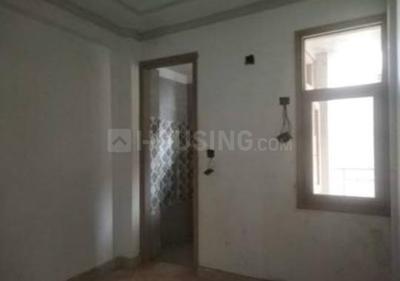 Bedroom Image of 1000 Sq.ft 3 BHK Builder Floor for sale in Jamia Nagar New Delhi for Rs. 8700000
