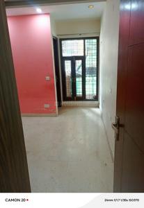 Bedroom Image of 1035 Sq.ft 3 BHK Builder Floor for rent in Ramesh Nagar New Delhi for Rs. 33000